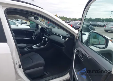 2020 Toyota Rav4 Le z USA, uszkodzony, nr VIN 2T3F1RFV9LC085159